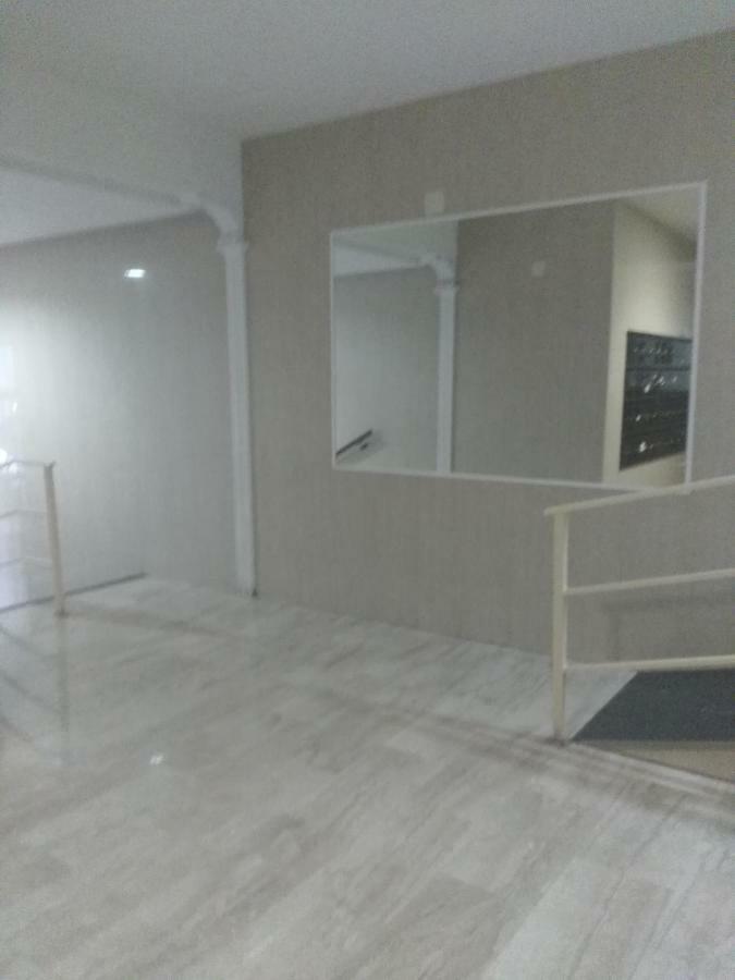 Atico Con Terraza En La Jota Apartment Zaragoza Exterior photo
